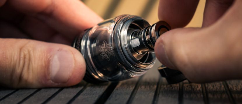 Comment changer la résistance du clearomiseur UForce-X 2 ?