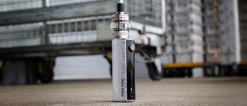 iStick XC100 : la box Eleaf qui accepte les excès
