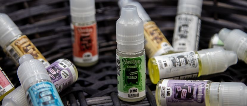 E-liquide Jour de Gloire 10ml Paperland – Airmust
