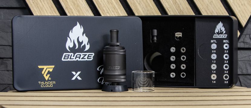 Atomiseur Thunder Cloud Blaze MTL RTA : contenu de la boîte