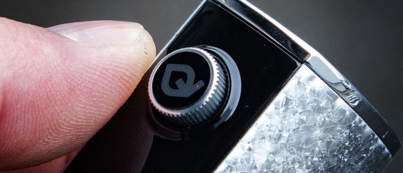 Réglage à la molette : toute votre iStick XC100 du bout du doigt