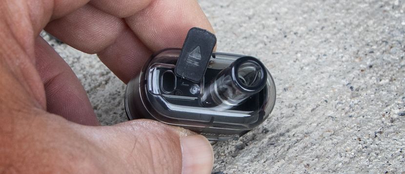 Comment remplir l'e-cigarette Coolfire P60 Innokin ?