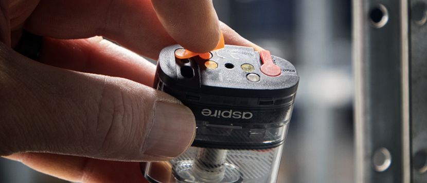 Comment remplir le kit pod Avata de Aspire ?